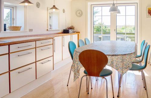Sønder Vorupør House | 10 person holiday home in Thisted