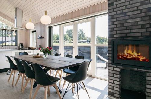 Nørre Lyngby House | 10 person holiday home in L kken