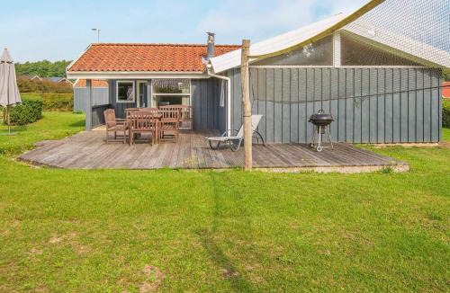 Mommark Strand House | 10 person holiday home in Sydals
