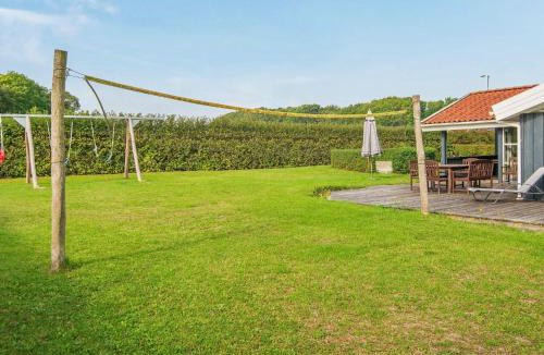 Mommark Strand House | 10 person holiday home in Sydals
