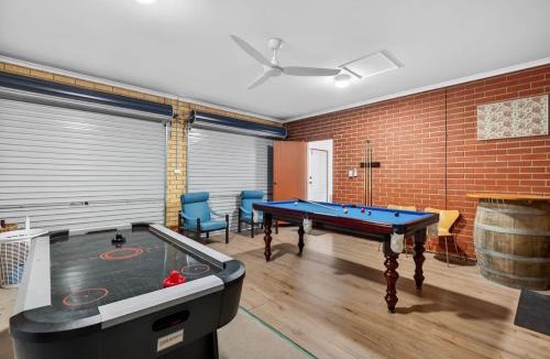 Hayborough House | 10 Rupara - Linen Included