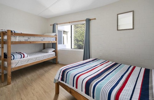 Point Lookout Apartment | 10 The Islander Resort