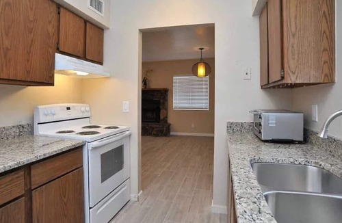 Limberlost House | 10 Unit A - Calle Arizona