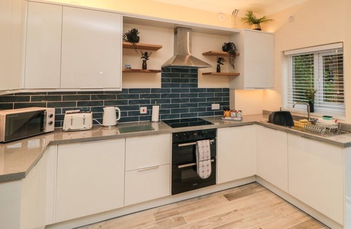 Guisborough Cottage | 10 Walton Terrace