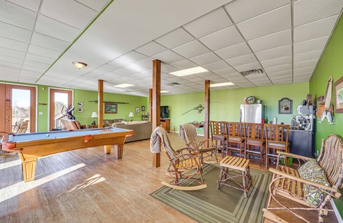 Beaver Creek House | 100-Acre Family Getaway in Kenbridge: Pets Welcome