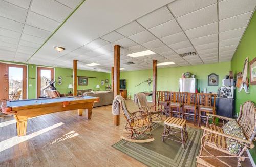 Beaver Creek House | 100-Acre Family Getaway in Kenbridge: Pets Welcome