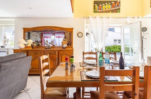 Saint-Meloir-des-Ondes House | 100 m² House ∙ 2 bedrooms ∙ 3 guests