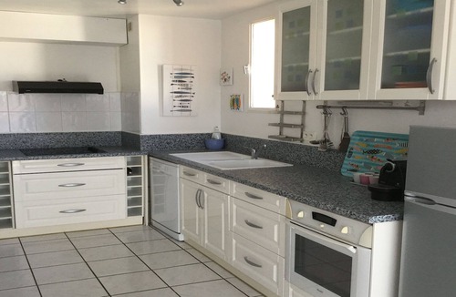 Plage d'Argeles Apartment | 100 m Beach, Luxury residence with private parking, concierge and lift