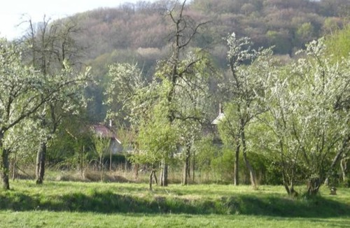 Halles-sous-les-Cotes House | 100 m² House ∙ 2 bedrooms ∙ 5 guests