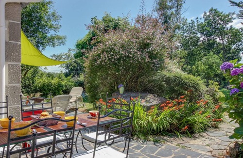 Saint-Lunaire Other | 100 m² Accommodation ∙ 3 bedrooms ∙ 5 guests