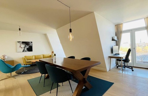 Frederiksberg C Apartment | 100 m² Apartment ∙ 2 bedrooms ∙ 4 guests