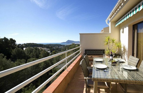 Altea la Vella Apartment | 100 m² Apartment ∙ 3 bedrooms ∙ 6 guests