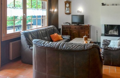 Vers L'Eglise Apartment | 100 m² Apartment ∙ 3 bedrooms ∙ 6 guests
