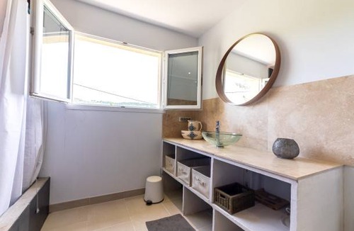 Gravieres House | 100 m² House ∙ 3 bedrooms ∙ 5 guests