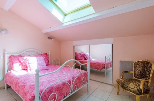 Saint-Germain House | 100 m² House ∙ 3 bedrooms ∙ 5 guests