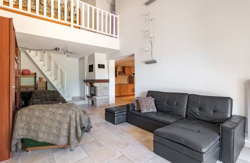Saint-Germain House | 100 m² House ∙ 3 bedrooms ∙ 8 guests