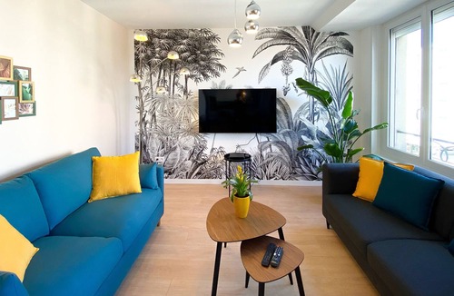 Centre Ville Apartment | 100 m2 ★ THE SQUARE NOYON STATION ★★★★