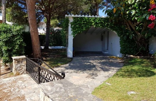 El Roc de Sant Gaieta House | 100 meters from the beach with barbecue