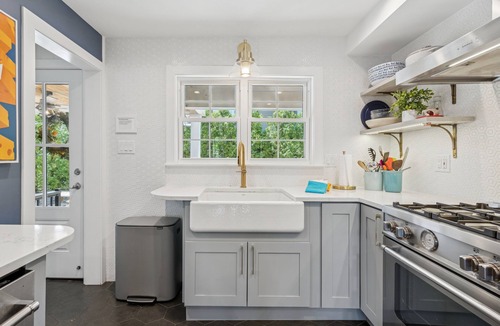Michigan City House | 100 steps to Lake Michigan beach, paved courtyard, gas fire pit. La Terrazza MC!