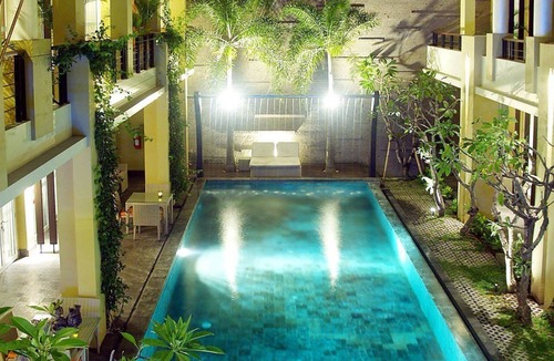 Sunset Road Hotel | 100 Sunset Boutique Hotel