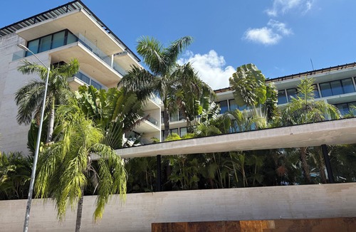 Wellington Place Condo | 100% Walk Score! NEW Large, High Ceilings, Designer Luxury Open Style Live/Work!