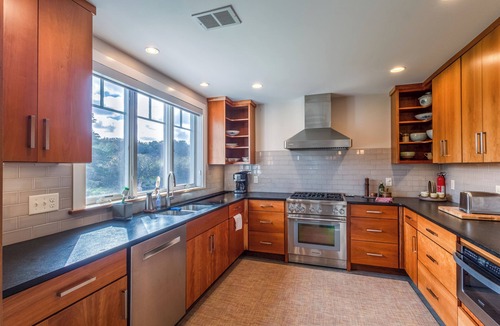 East Sandwich House | 100 Wing Blvd - Luxury Cape Cod Retreat: Private Beach Access, Ocean Views