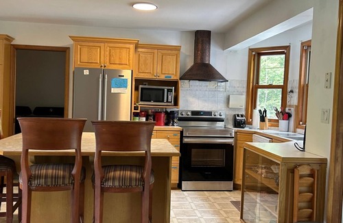 Kingston House | 1000 islands Getaway