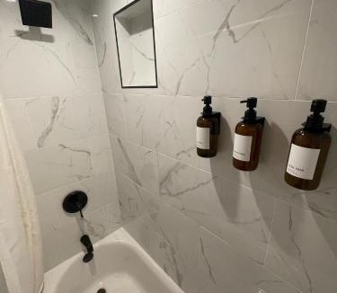 Fishers Landing House | 1000 Islands Waterfront Cottage