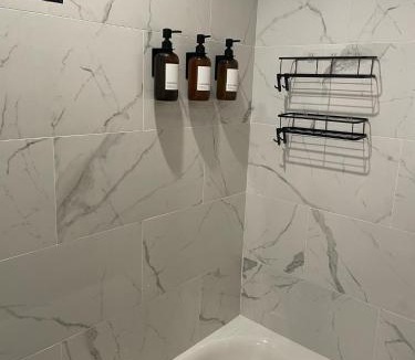 Fishers Landing House | 1000 Islands Waterfront Cottage