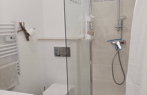 Apt House | 1001 Ocres