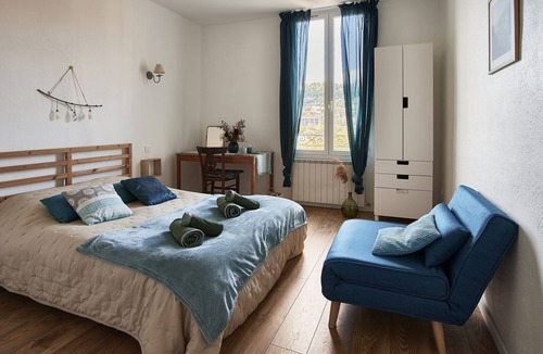 Apt House | 1001 Ocres