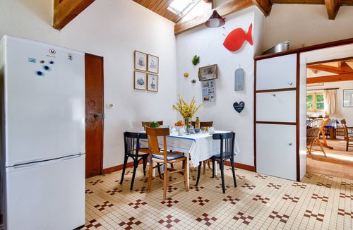 Noirmoutier-en-l'Ile Ski Chalet | 100m from the beach-6 adults/4 children-Garden