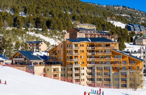 Les Angles Apartment | 100m from resort center, tv, 54m², Les Angles