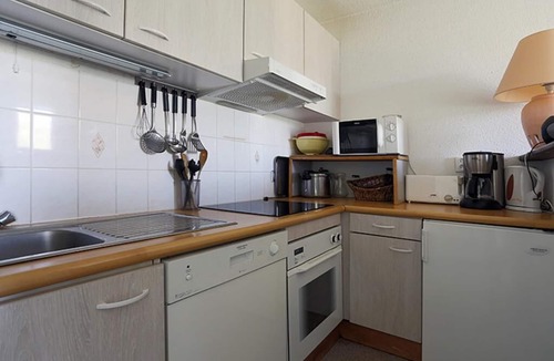 Peyragudes Apartment | 100m from resort center, 4th floor, view mountain, balcony, tv, ski locker, 47m², Peyragudes