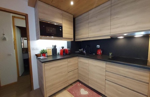 Valmorel Apartment | 100m from shops, Ground floor, view building, terrace, tv, ski locker, 31m², Valmorel