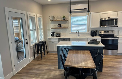 Points East Cottage | 101 Eagles Cove Properties