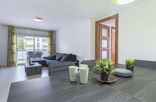 Torredembarra Apartment | 101 m² Apartment ∙ 3 bedrooms ∙ 6 guests