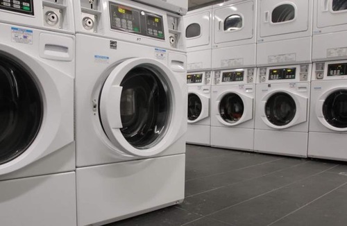 Carlton South Apartment | 1013 Twin Bed CBD Modern Cosmol Suite Panoramic Views