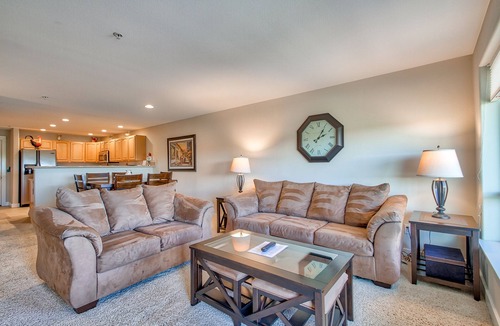 Westport Condo | 1023 - Happiness comes in waves