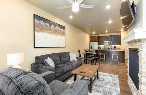 Lakeside Village Apartment | 103 Clearwater Lofts condo