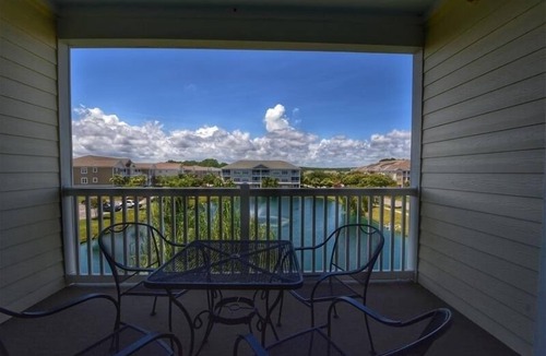 North Myrtle Beach Condo | 1033 The Havens - Barefoot Resort Rentals