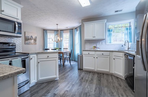 Silver Creek House | 104 Kingston Pointe Dr Kingston