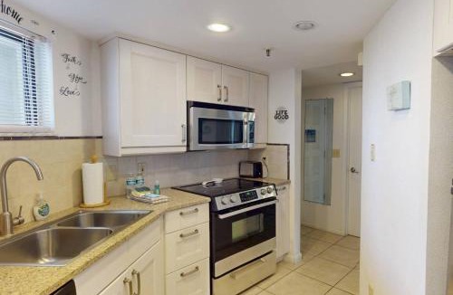St. Pete Beach House | 105 - Caprice Resort
