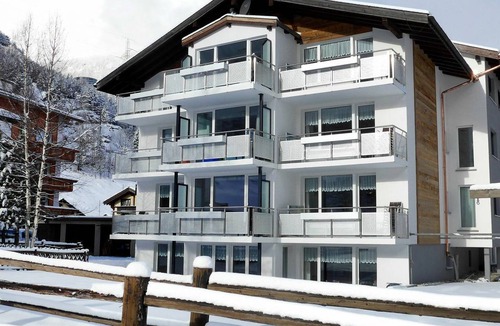 Saas Grund Apartment | 105 m² Apartment ∙ 3 bedrooms ∙ 6 guests