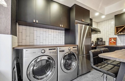 Hochelaga-Maisonneuve Apartment | #106 Gorgeous, Spacious Apt, in Hochelaga