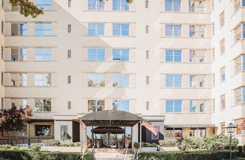 Bartlesville Apartment | 106 · Vintage Ambience #106 - Hotel Phillips