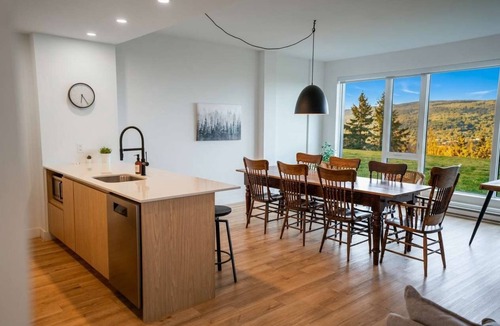 Baie-St-Paul Apartment | 107 | Chic Condo | Stunning View & Quiet