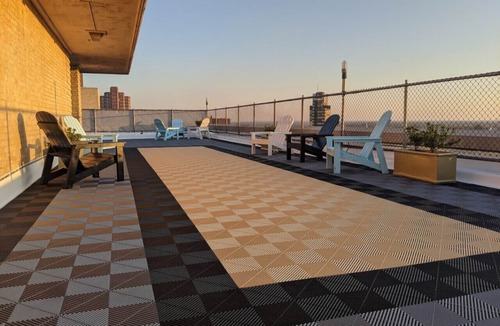 Bartlesville Apartment | 107 · Downtown Retro Room #107 - Hotel Phillips