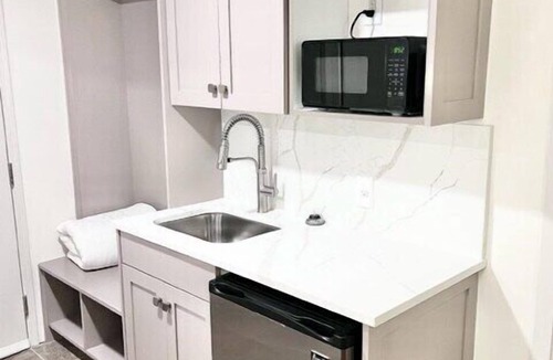 Zermatt Condo | 107 | Premium King Suite Near Park City