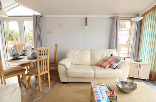 Pentney House | 109 Pentney Lakes